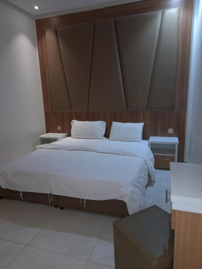 فائقة بلازا - السليمانيه المستشفى العسكري Guest house Riyadh